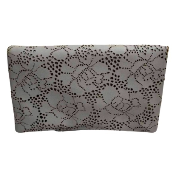 Urban Expressions Gray Vegan Leather Foldable Clutch, No Chain, Clutch Only - Picture 6 of 6